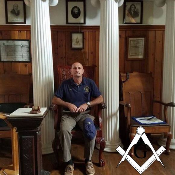 Meet your Posher, Joey - Picture 1 of 1